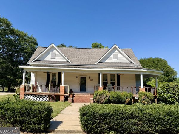 312 N Line Street, Dexter, GA 31019