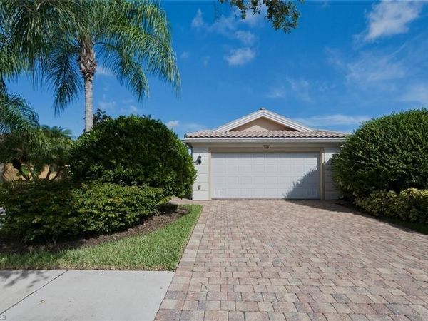 7405 Emilia LN, NAPLES, FL 34114