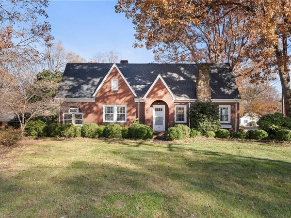 7945 Broad Street , Rural Hall, NC 27045