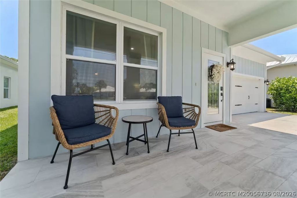 1920, 1930,1940,1950,1960 NE Dixie Highway , Jensen Beach, FL 34957 Photo