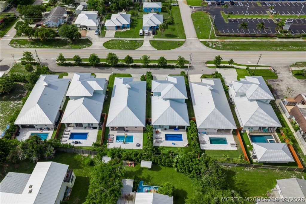 1920, 1930,1940,1950,1960 NE Dixie Highway , Jensen Beach, FL 34957 Photo