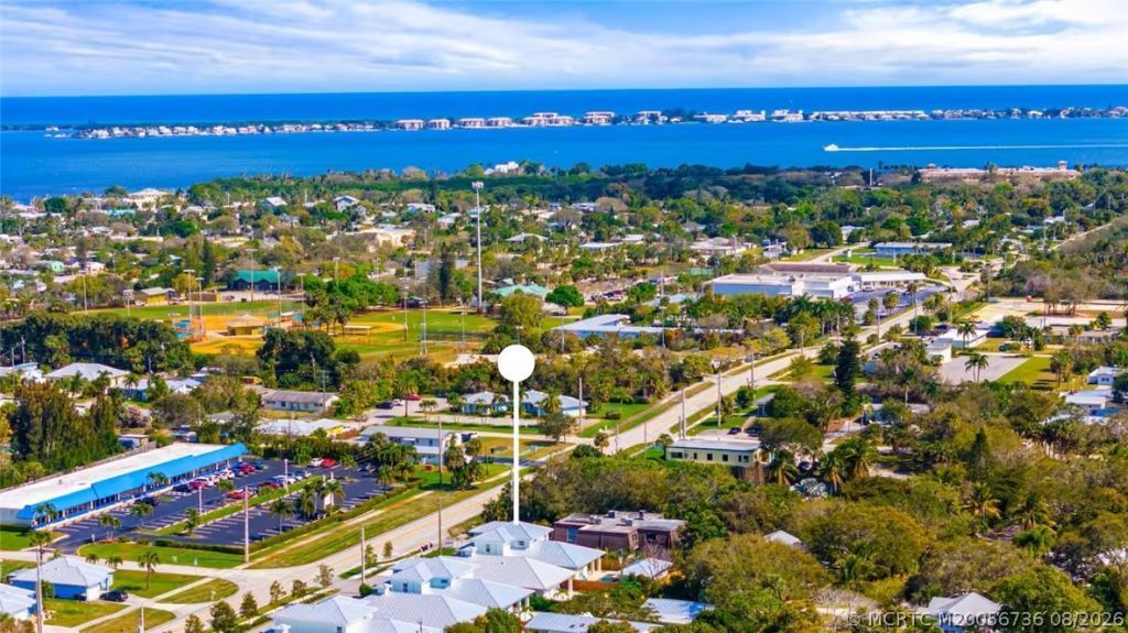 1920, 1930,1940,1950,1960 NE Dixie Highway , Jensen Beach, FL 34957 Photo