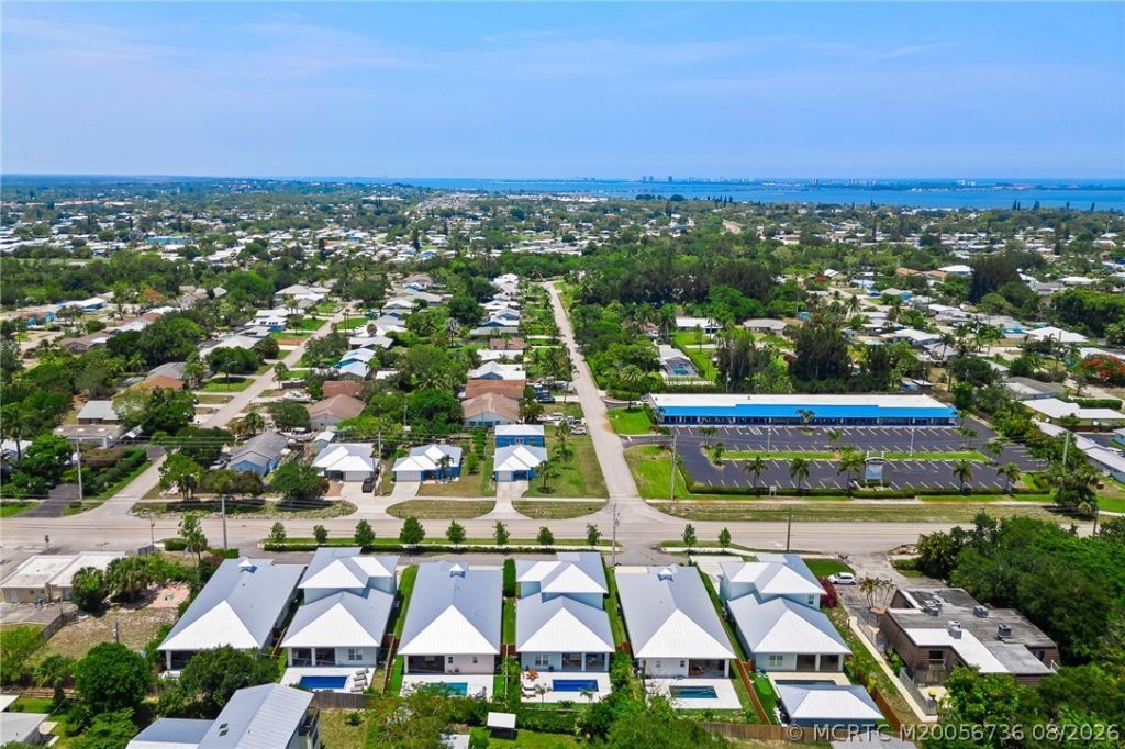 1920, 1930,1940,1950,1960 NE Dixie Highway , Jensen Beach, FL 34957 Photo