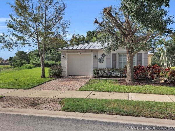 4526 SE Graham Drive , Stuart, FL 34997
