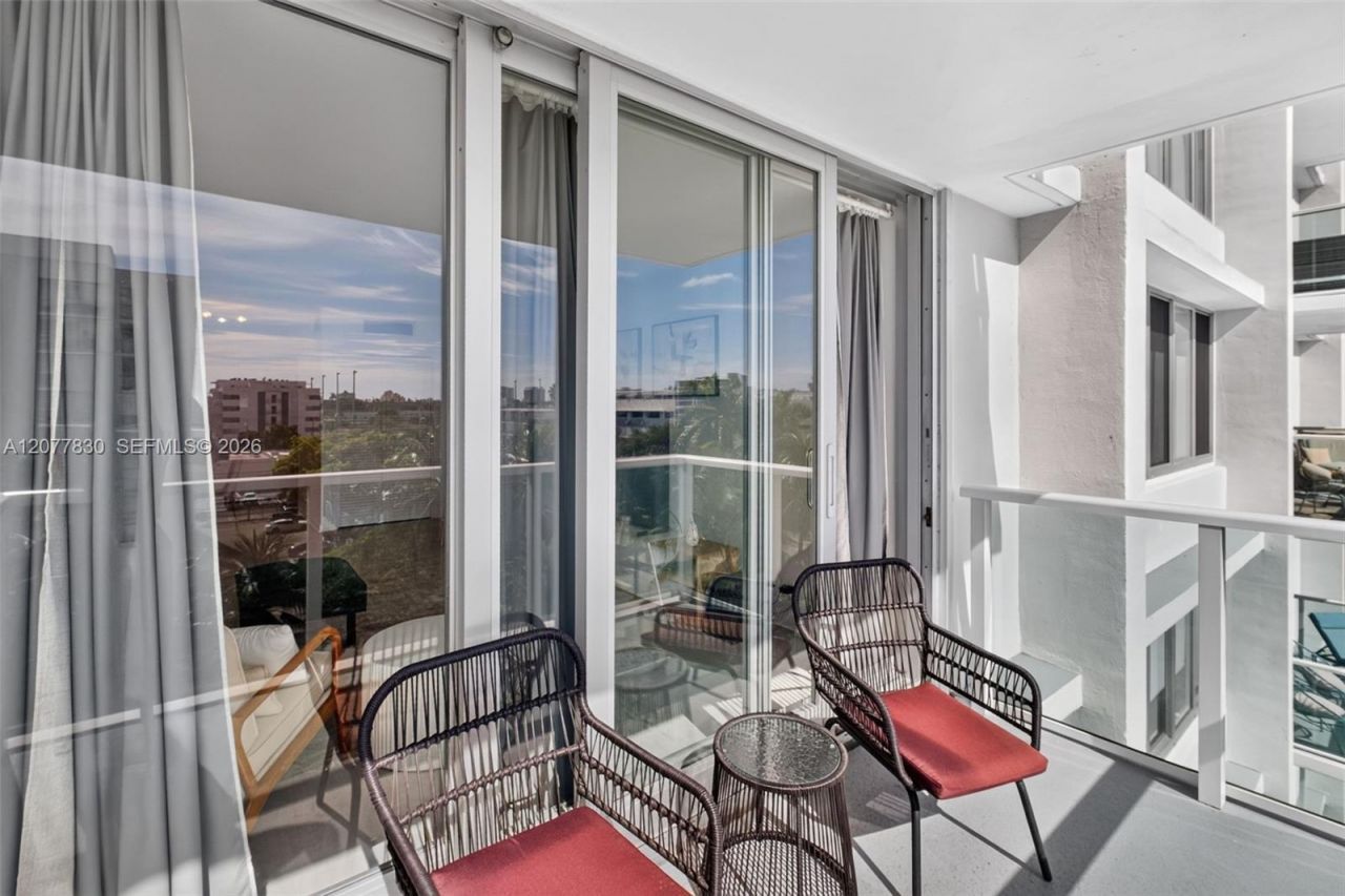 1000 West Ave, Unit 509, Miami Beach, FL 33139 Photo