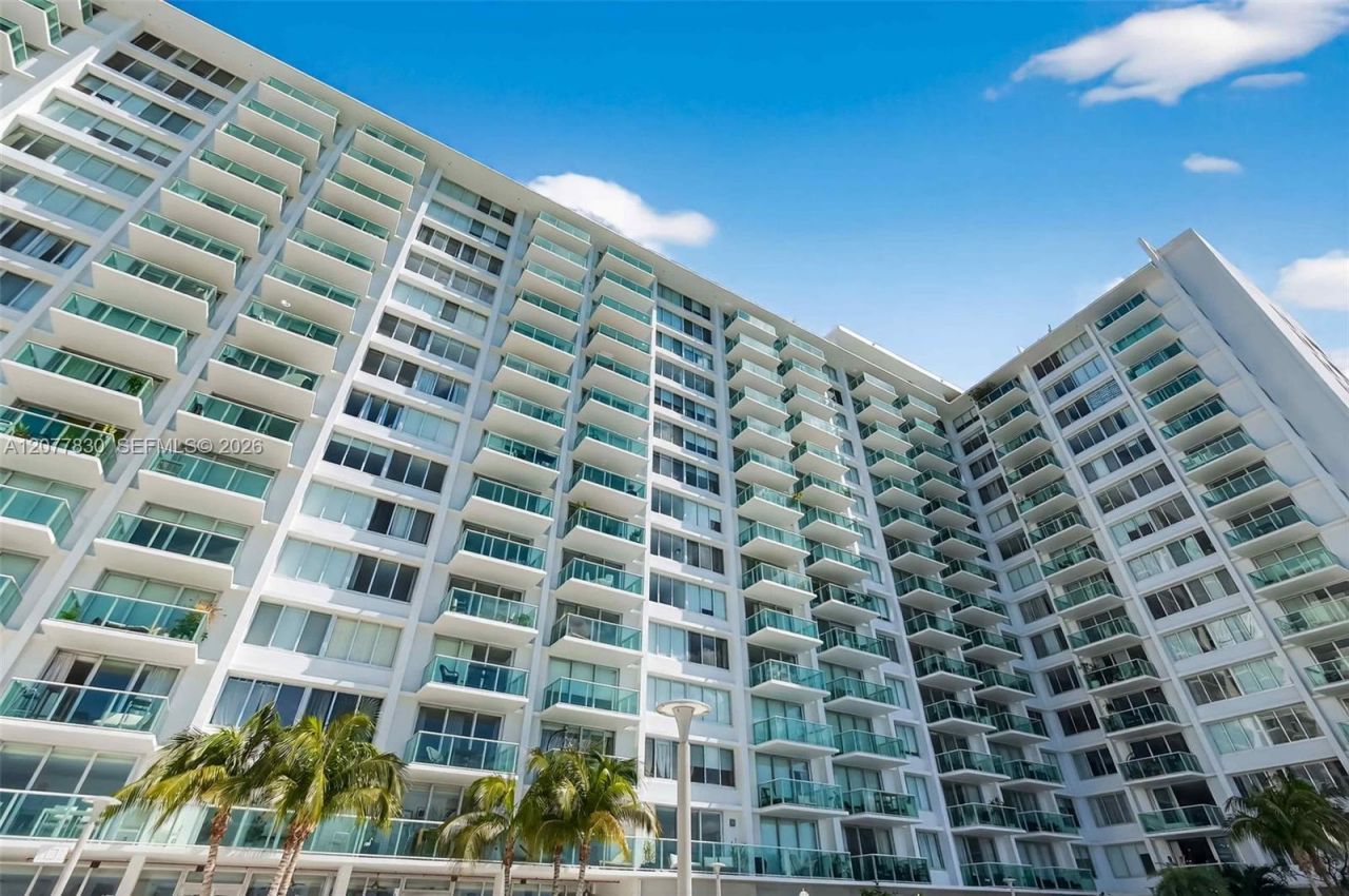 1000 West Ave, Unit 509, Miami Beach, FL 33139 Photo
