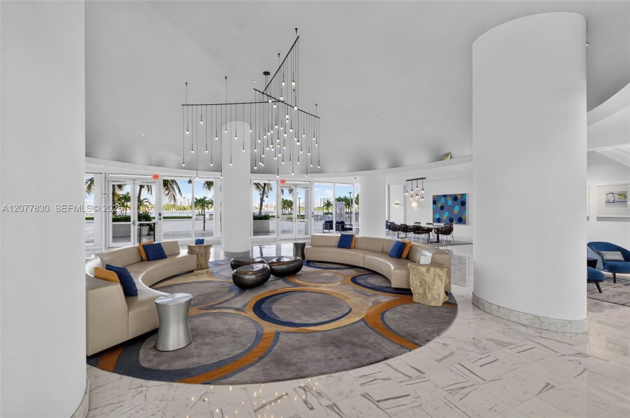 1000 West Ave, Unit 509, Miami Beach, FL 33139 Photo