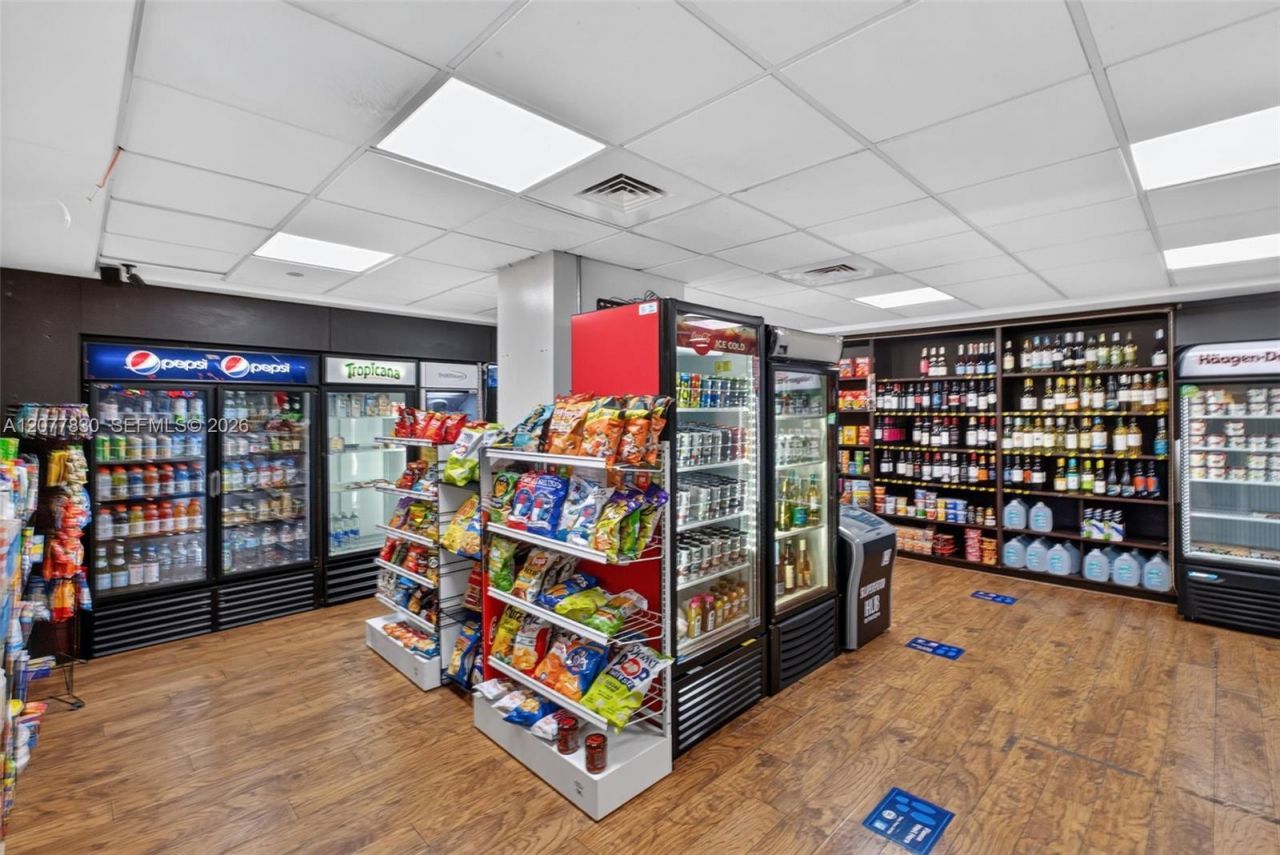 1000 West Ave, Unit 509, Miami Beach, FL 33139 Photo