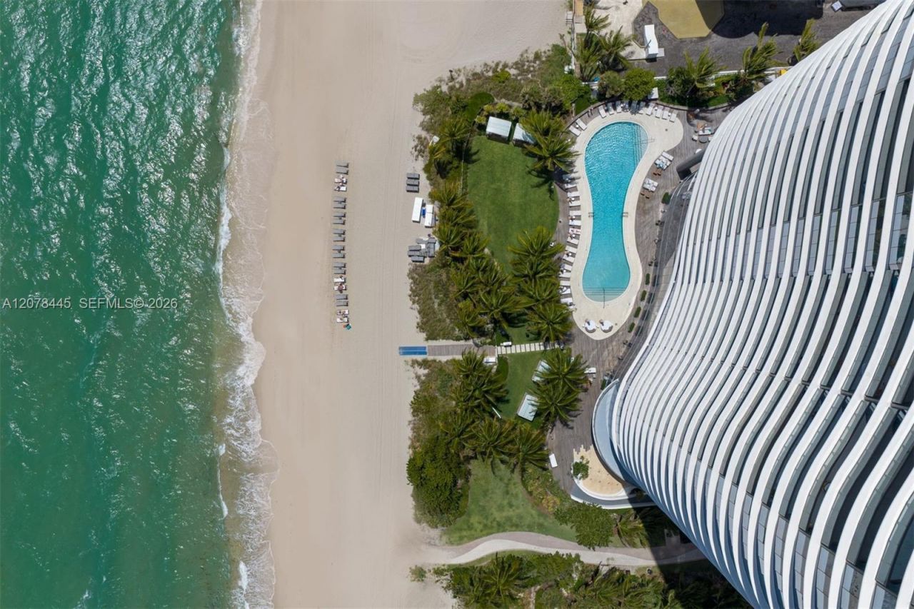 15701 Collins Ave , Unit 3803, Sunny Isles Beach, FL 33160 Photo