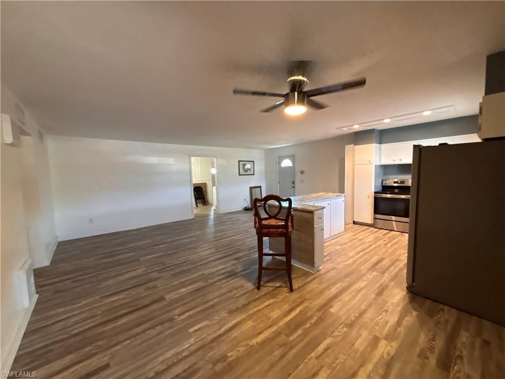 19011 San Carlos Blvd , Fort Myers Beach, FL 33931 Photo