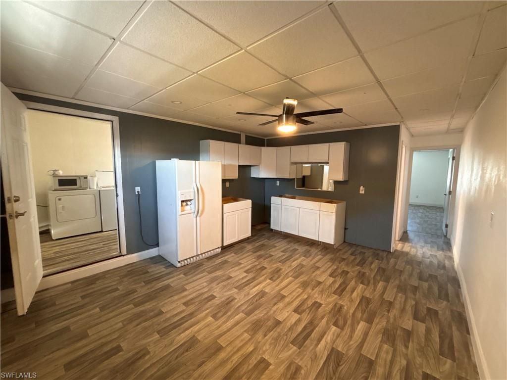 19011 San Carlos Blvd , Fort Myers Beach, FL 33931 Photo