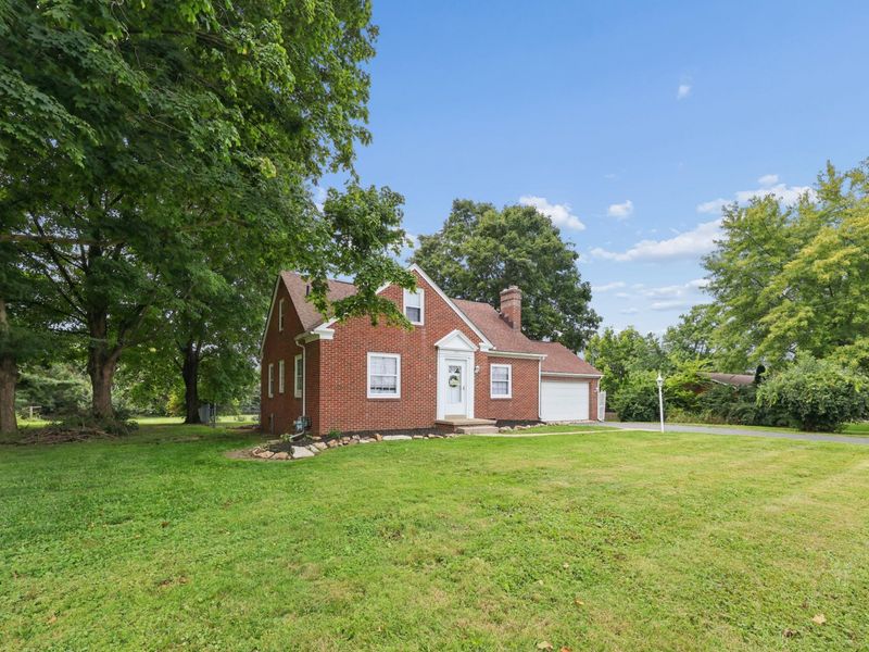 571 Winchester Pike , Canal Winchester, OH 43110 Photo 4
