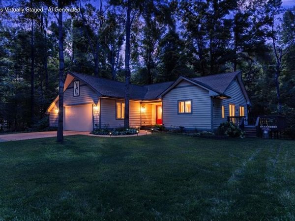 8308 Ridgeway Road, Petoskey, MI 49770