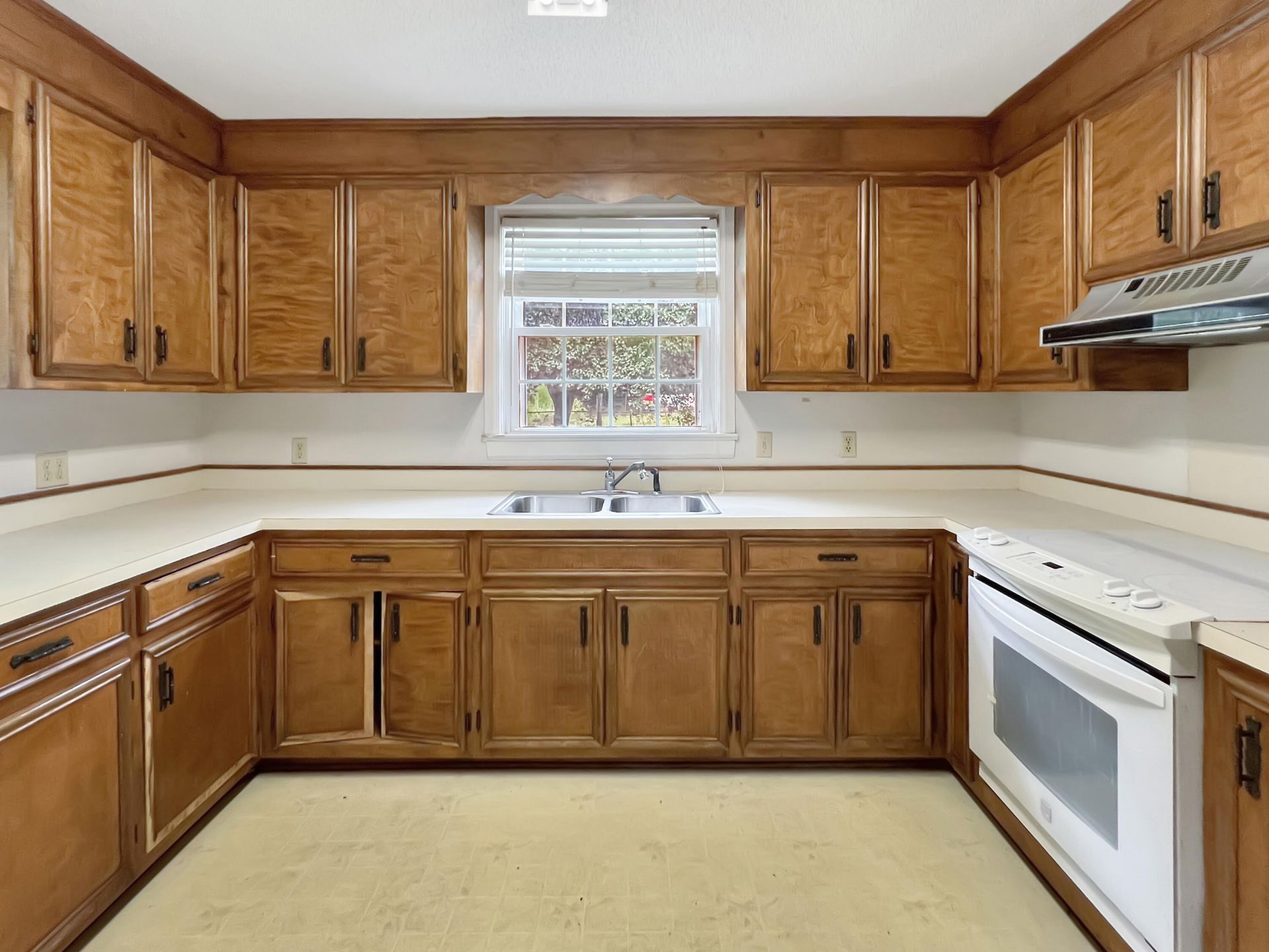 202 Johnston Street Photo 13
