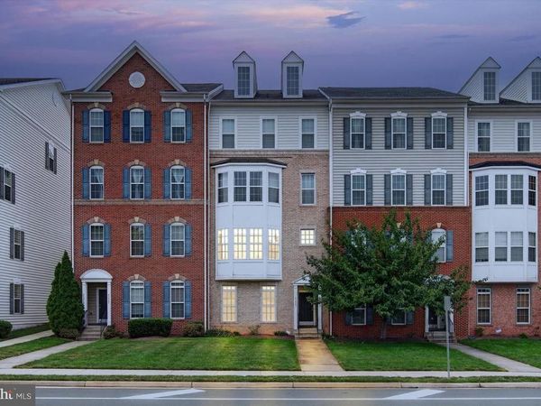 43845 CENTERGATE DRIVE , ASHBURN, VA 20148