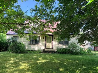 6769 State Route 21 Road , Almond, NY 14804