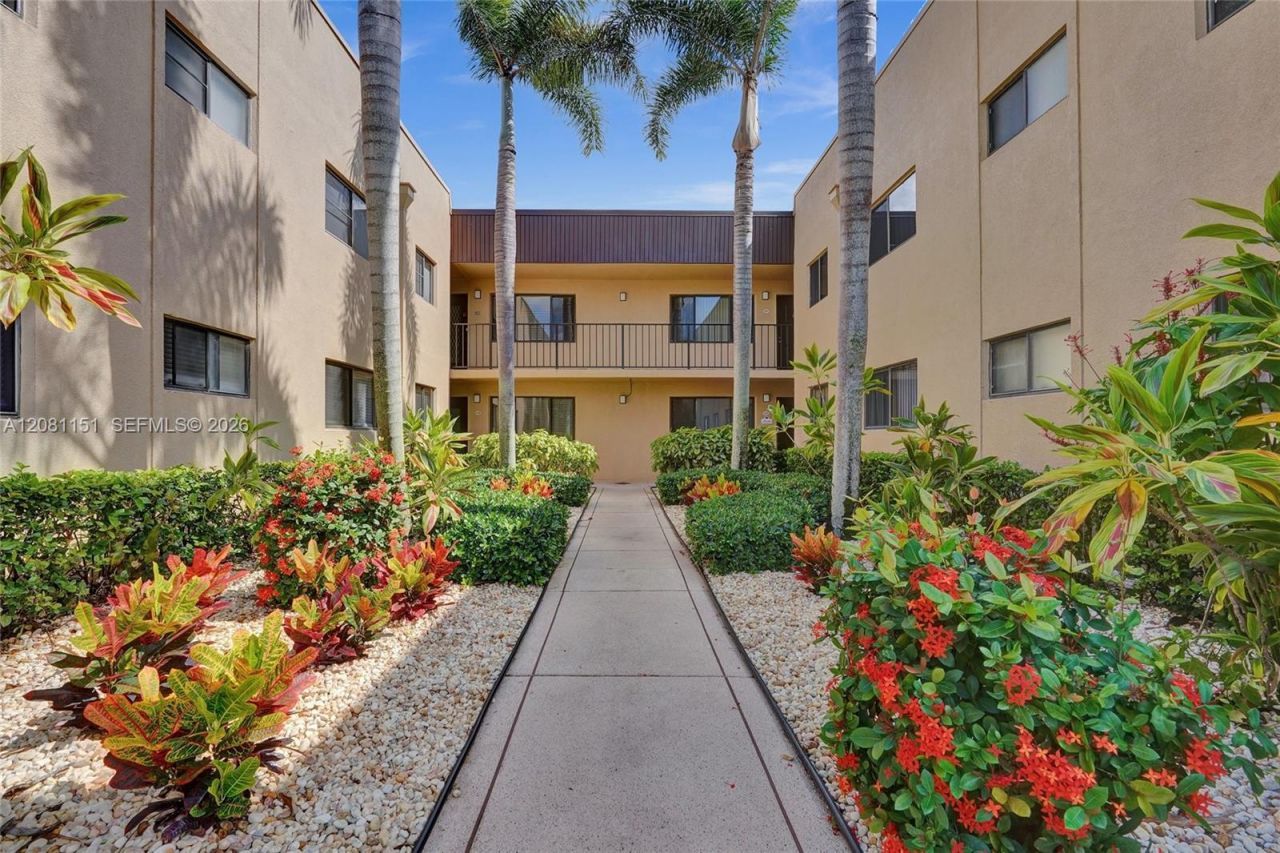 15126 Ashland St, Unit 229, Delray Beach, FL 33484 Photo
