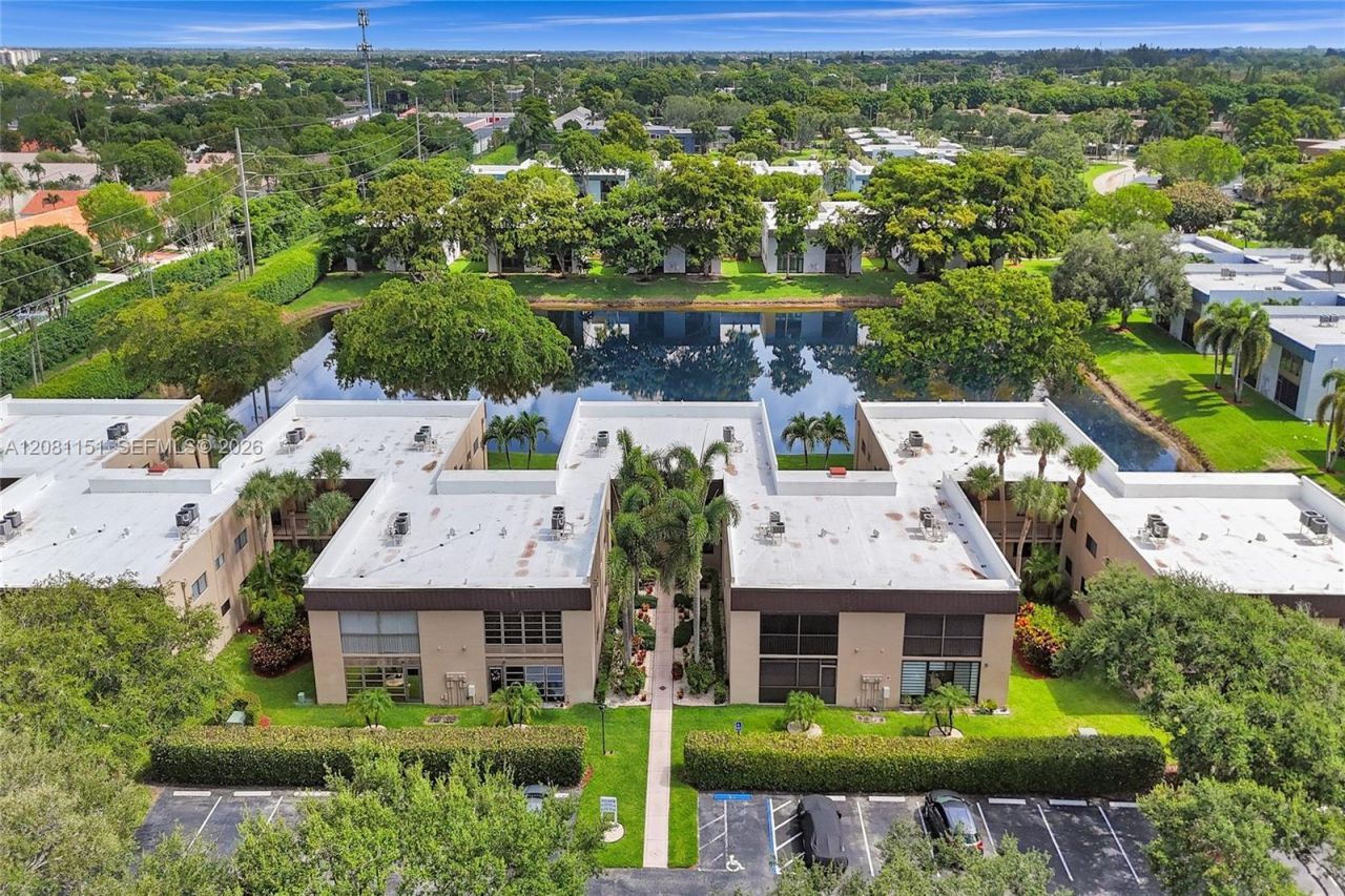15126 Ashland St, Unit 229, Delray Beach, FL 33484 Photo
