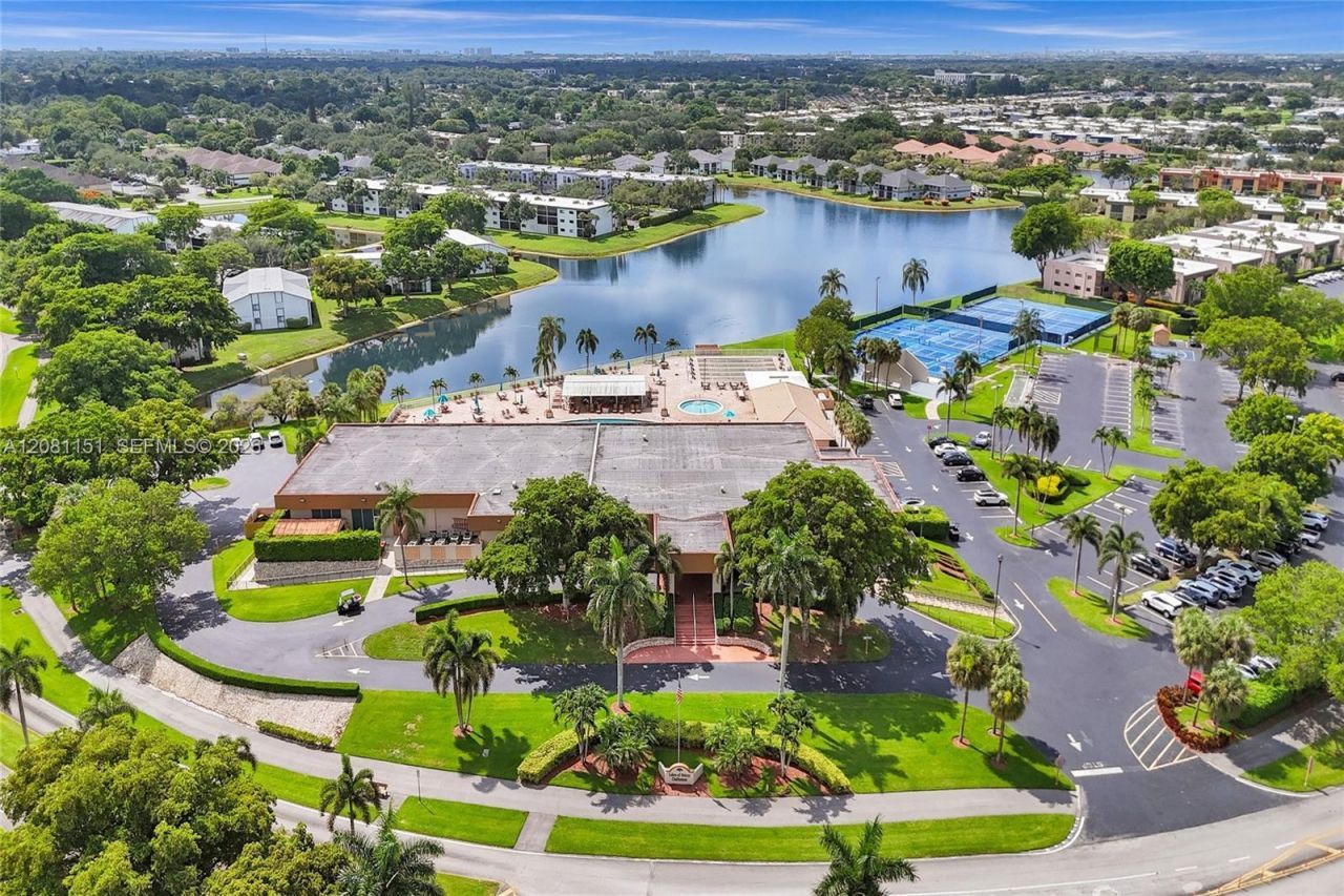 15126 Ashland St, Unit 229, Delray Beach, FL 33484 Photo