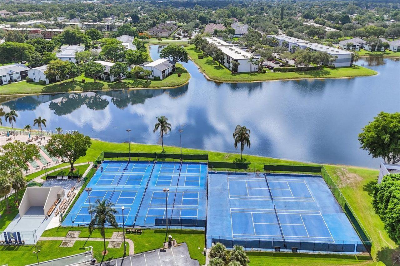 15126 Ashland St, Unit 229, Delray Beach, FL 33484 Photo