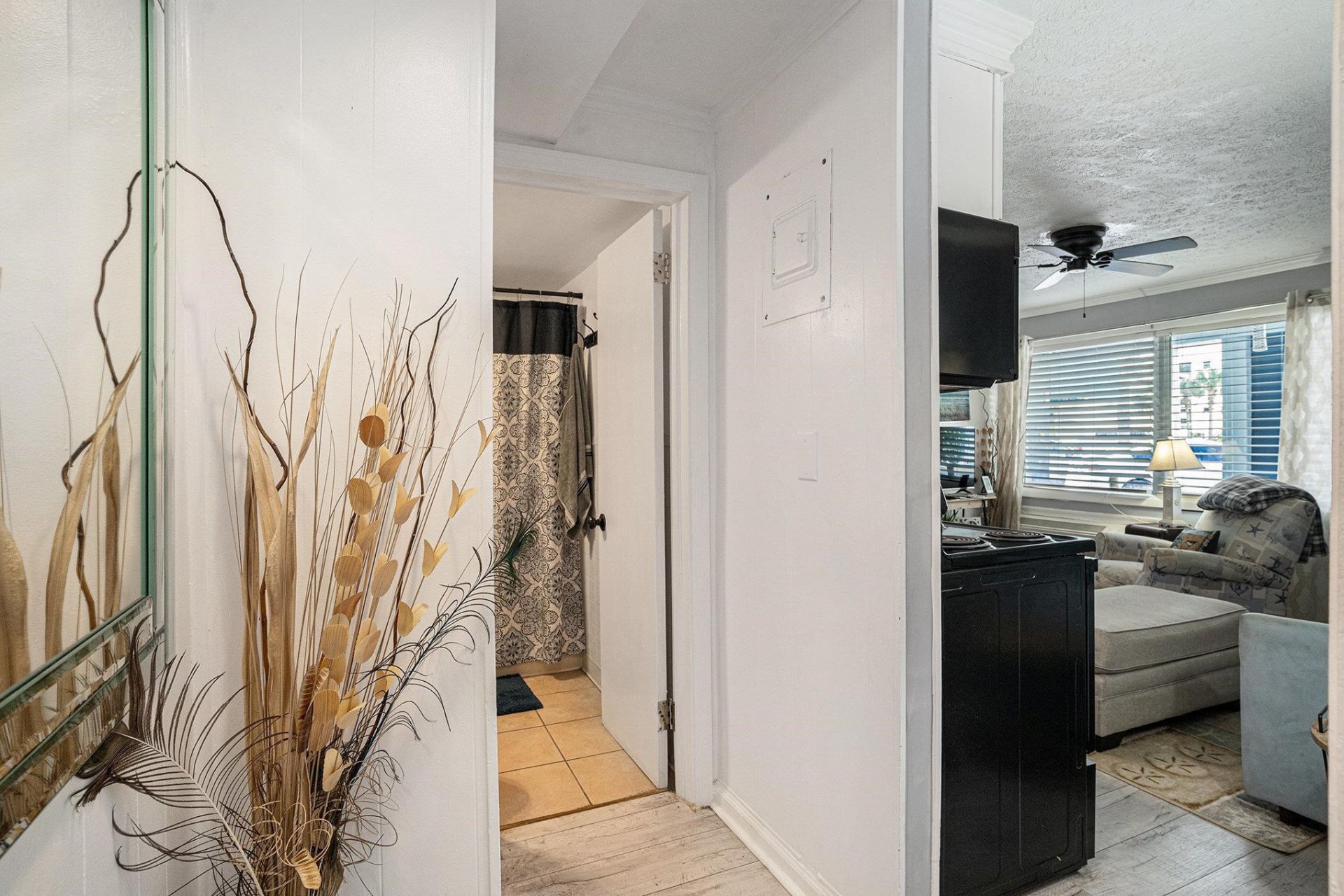 5409 N Ocean Blvd. Photo 8