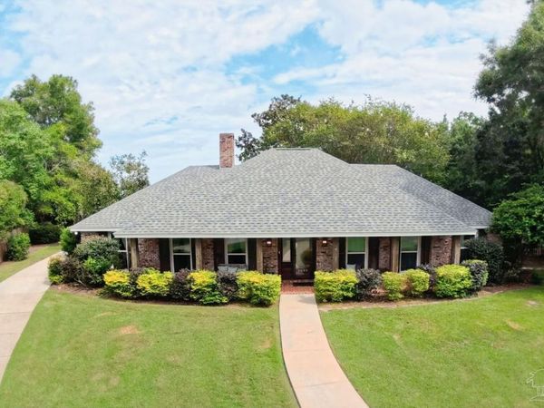 2695 Tambridge Cir, Pensacola, FL 32503