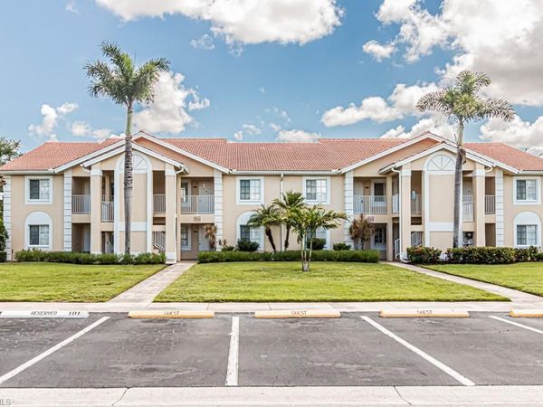 7768 Jewel LN , Unit 102, NAPLES, FL 34109