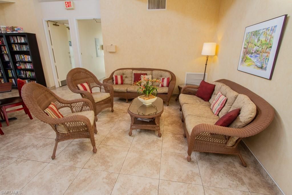 7768 Jewel Ln , Unit 102, Naples, FL 34109 Photo