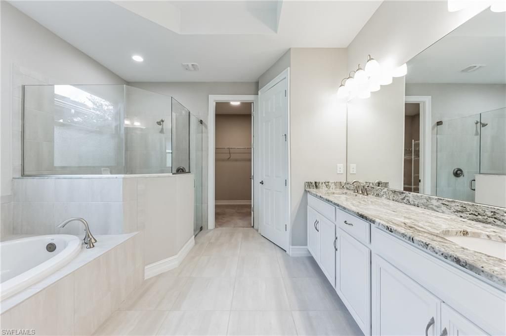 16246 Aberdeen Way , Naples, FL 34110 Photo