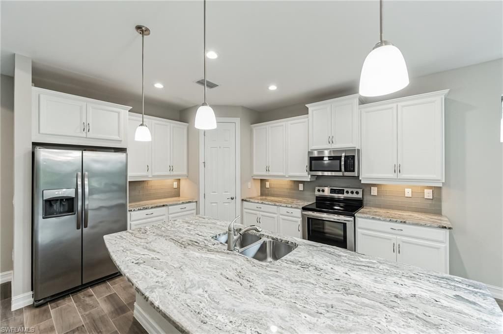 16246 Aberdeen Way , Naples, FL 34110 Photo