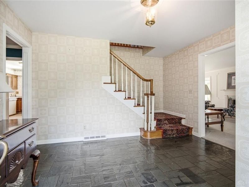 1010 Brittany Hills Drive, Centerville, OH 45459 Photo 5