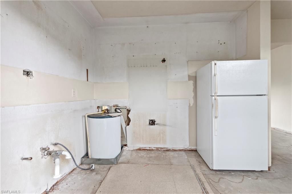 223 8th Ave S, Unit 223B, Naples, FL 34102 Photo