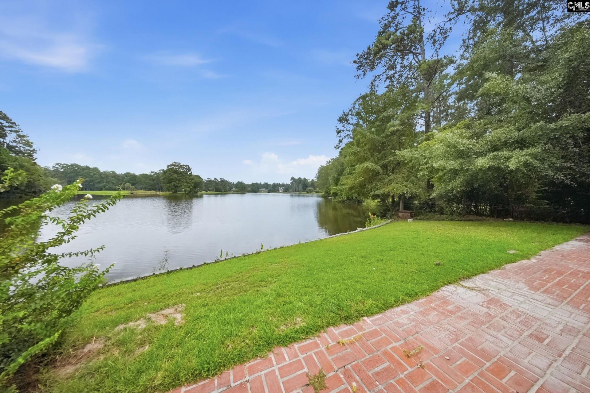 18 Northlake Road  Photo 44