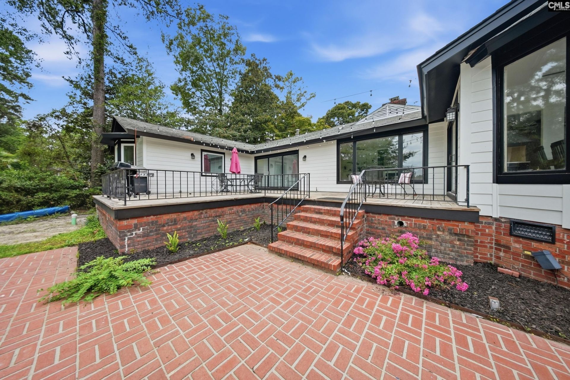 18 Northlake Road  Photo 45