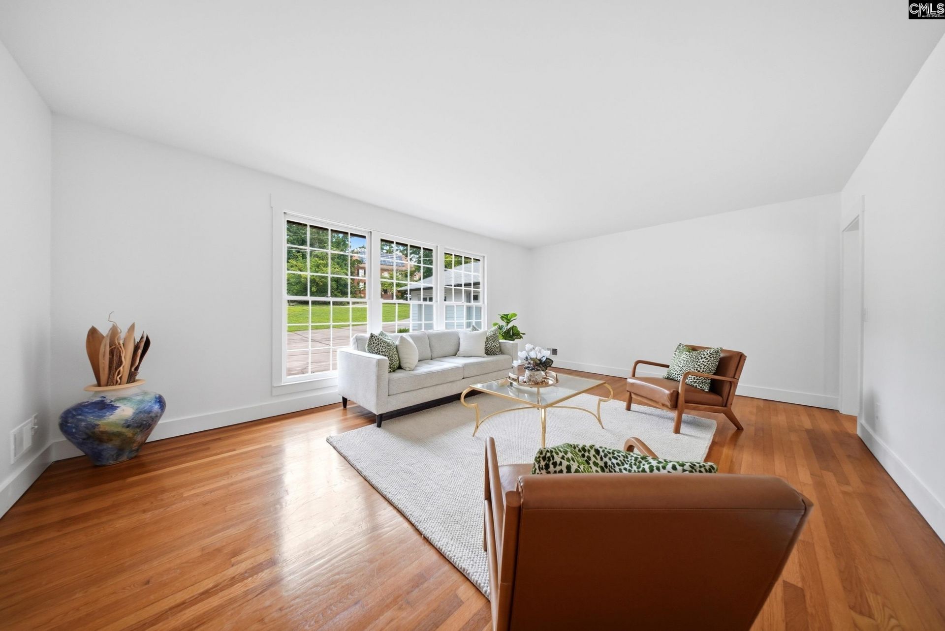 18 Northlake Road  Photo 6