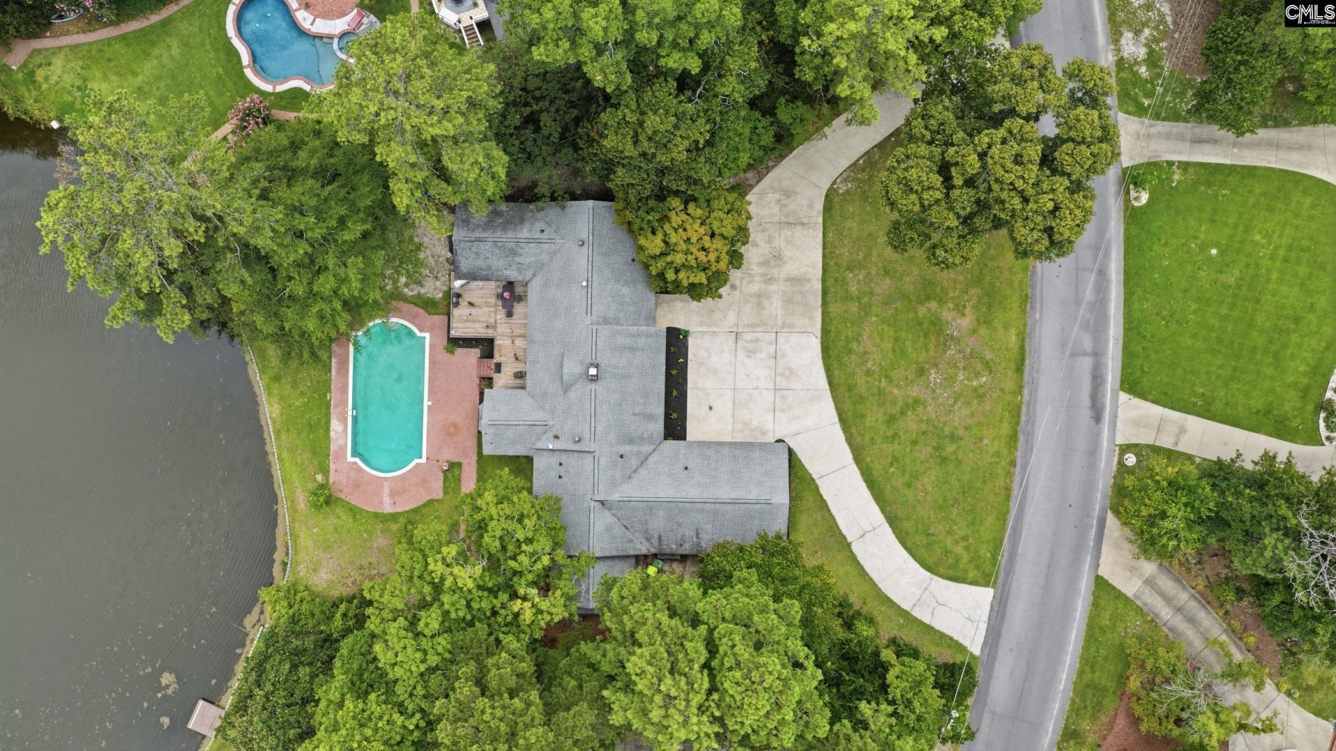 18 Northlake Road  Photo 61