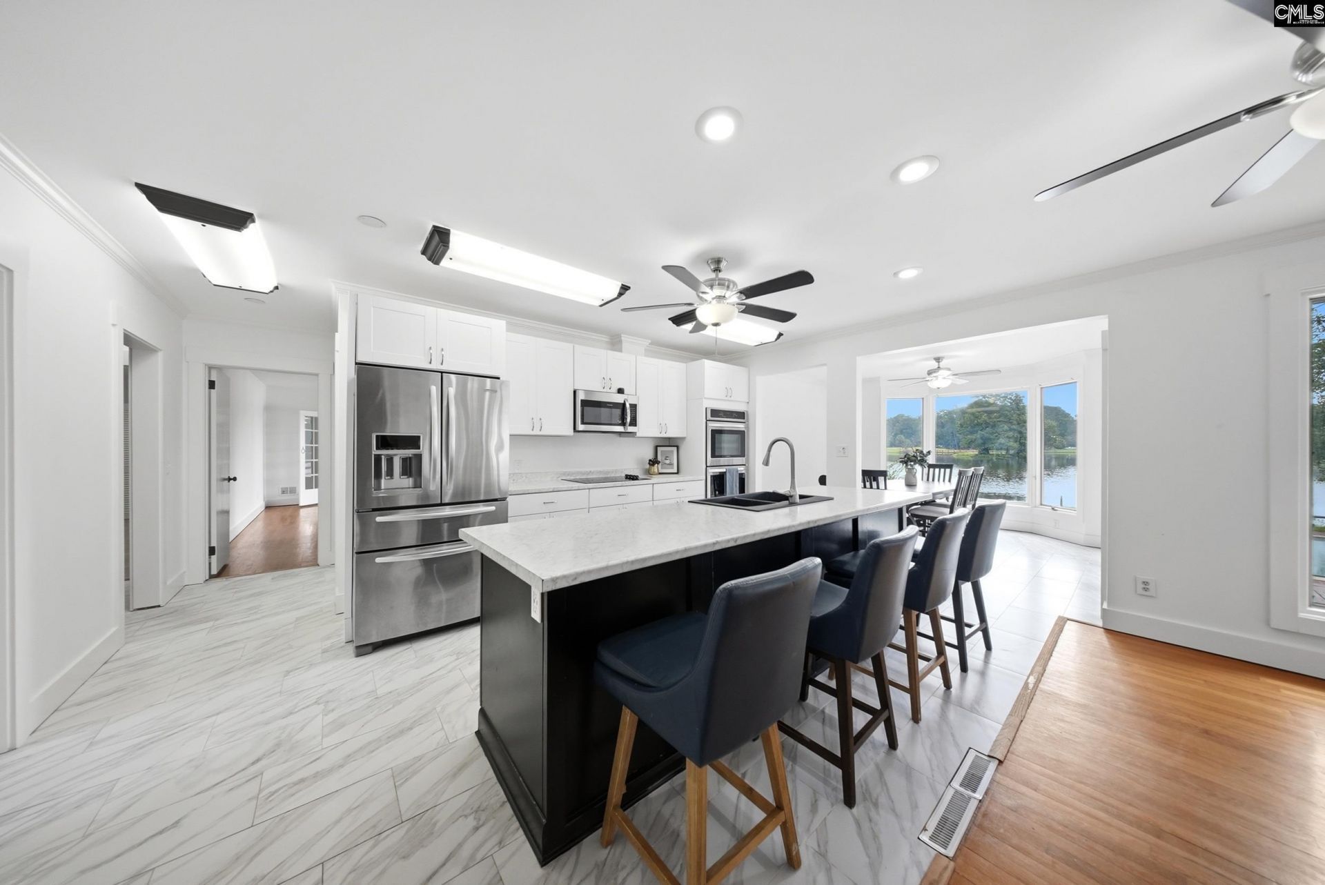 18 Northlake Road  Photo 8