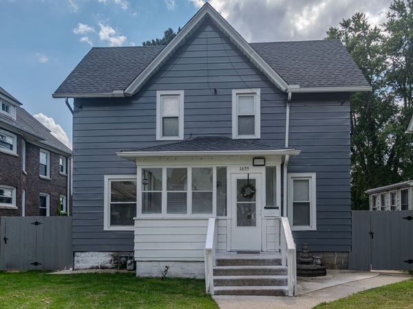 1635 5th Avenue , Rockford, IL 61104