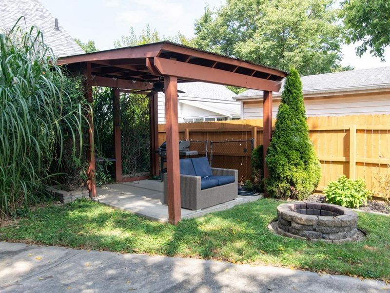 8104 Lake Avenue, Deer Park, OH 45236 Photo 15