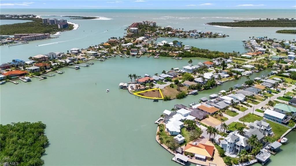159 Tahiti St , Naples, FL 34113 Photo