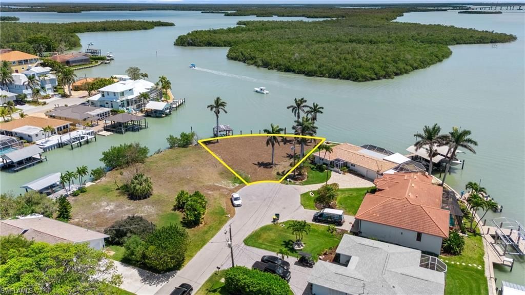 159 Tahiti St , Naples, FL 34113 Photo