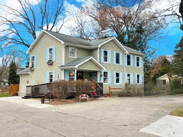 2600 Kibby Road, Jackson, MI 49203