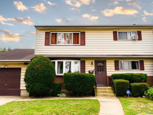 191 N Virginia Avenue , Massapequa, NY 11758