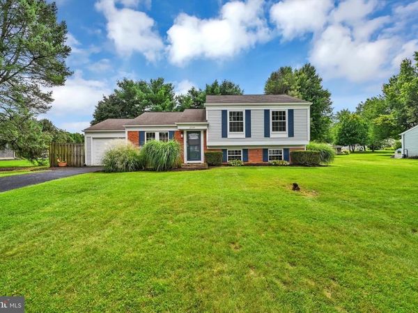 2534 SPLIT RAIL DRIVE , EAST PETERSBURG, PA 17520