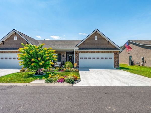 643 Snowflower Circle, Pigeon Forge, TN 37863