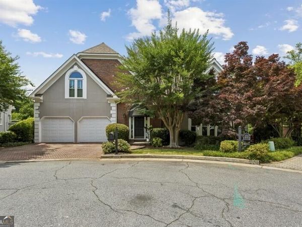4223 Wieuca Overlook NE, Atlanta, GA 30342