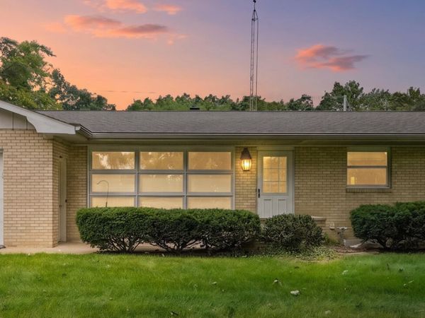 2197 Ann Drive, St. Joseph, MI 49085