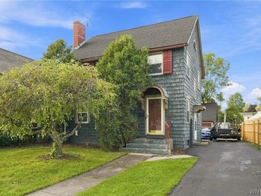 111 Morrow Avenue , Lockport, NY 14094