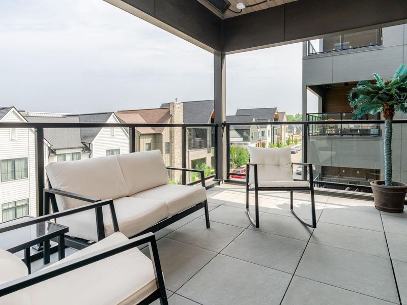 2891 Kobuk Drive, Unit 301, Columbus, OH 43228 Photo 14