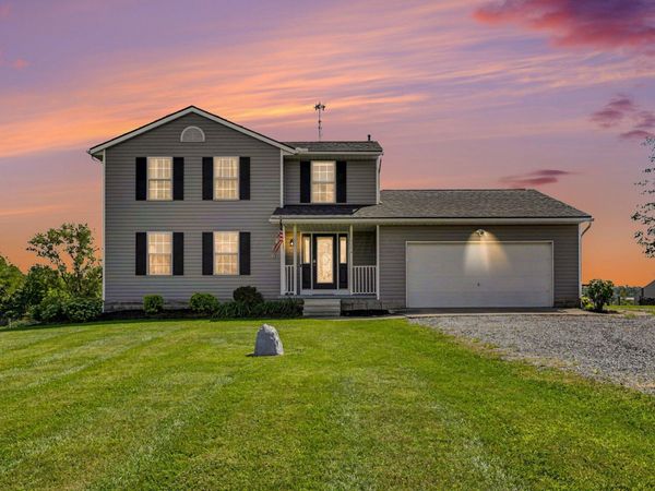 5754 State Route 47 , Bellefontaine, OH 43311